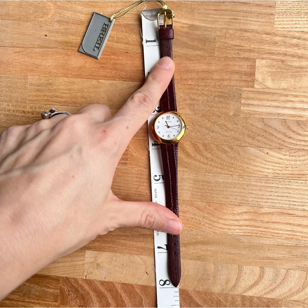 Breil ladies gold tone brown leather dress Swiss watch NEW BATTERY